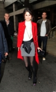 normal_002 - September 27th - Leaving Her Hotel_in London