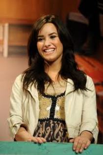 20 - demi lovato