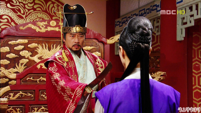 Luminatia Ta regatul Buyeoo e... - episodul 1