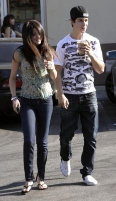 normal_12 - August 16th-Shopping and Getting a Coffe with David Henrie