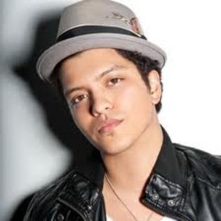 fhhjhj - Bruno Mars