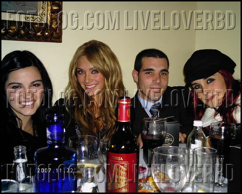 30407302_LJIGXLRNO - 00 Anahi 001