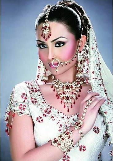 Panjangla Design for Dulhan %u2013 Pakistani and Indian Bride Jewelry - Podoabe indiene2