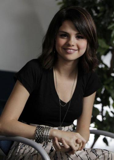 Selena-Gomez-308069,270537