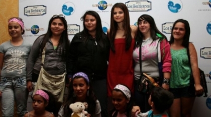 normal_006 - February 2nd-Meet And Greet in Chile