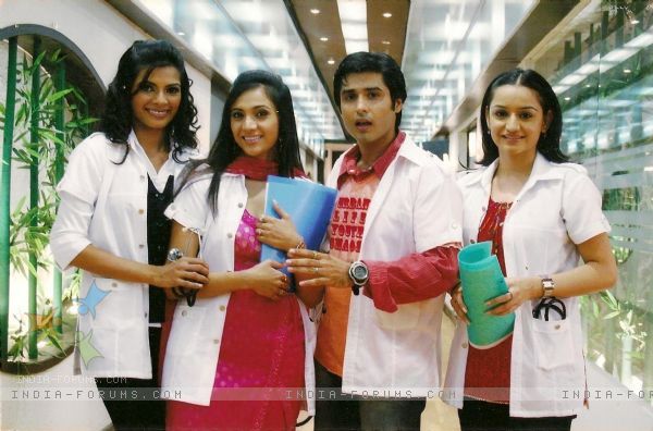 33078-shilpa-anand-sunaina-gulia-pankit-thakker-and-muskaan-mehani - DILL MILL GAYYE PICTURE GALLERY