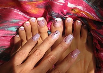 nail-478 - Unghii pictate-false si adevarate