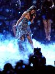 images - tari        poze selena gomez  2011 intrati aici este super tare xxx1