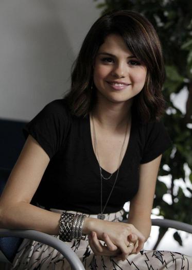 Selena-Gomez-308069,270537,big