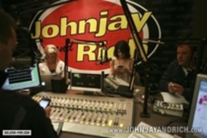 normal_04 - Johnjay and Rich Show - KISS FM 104 7