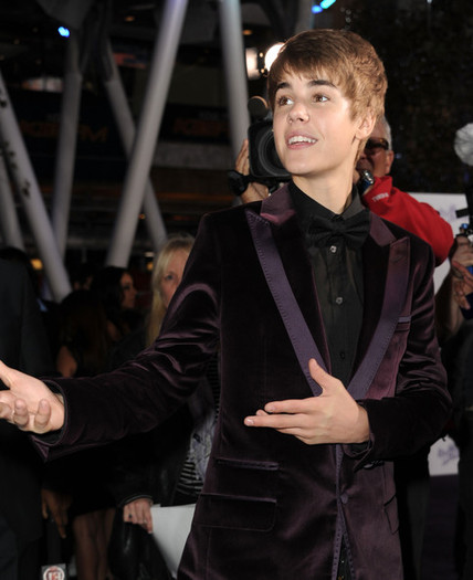 Justin+Bieber+Premiere+Paramount+Pictures+Ygw9ZffyuvWl