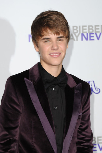 Justin+Bieber+Premiere+Paramount+Pictures+RDHYGRi5EKAl