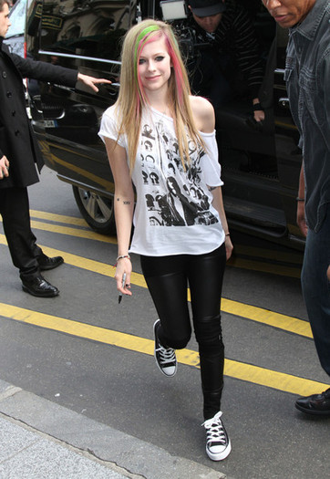 Avril+Lavigne+Avril+Lavigne+Arriving+NRJ+Radio+LJaB1nCPcPhl - Avril Lavigne Arriving At NRJ Radio In Paris