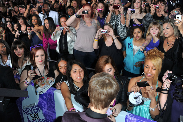 Justin+Bieber+Premiere+Paramount+Pictures+yLi5QwyJvdJl