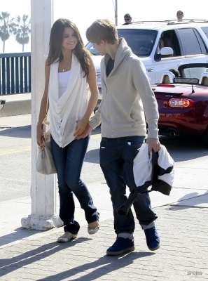  - 2011 Santa Monica Pier With Selena Gomez - Santa Monica California February 6th