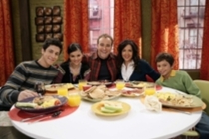 normal_002 - Wizards of Waverly Place - Behind the Scenes