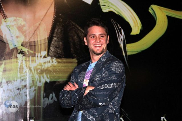 23rsj2e - Christopher Uckermann