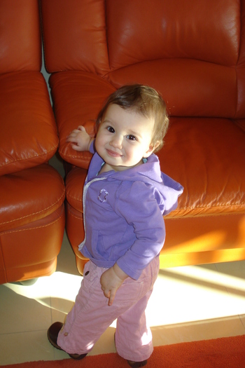 COLORAT CA O FETITA!