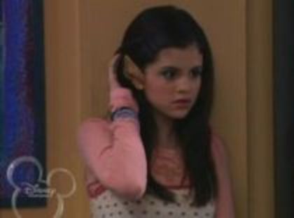 selenafan_001 - Wizards of Waverly Place - Episode Bat Ears