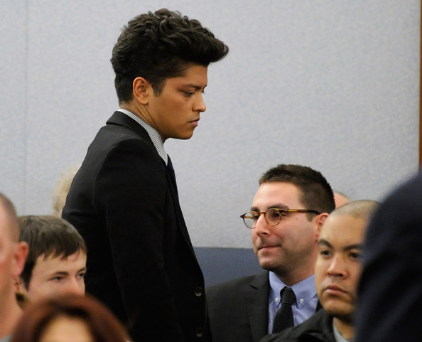 Bruno+Mars+Bruno+Mars+Court+Appearance+Las+VZrl9w_fekal
