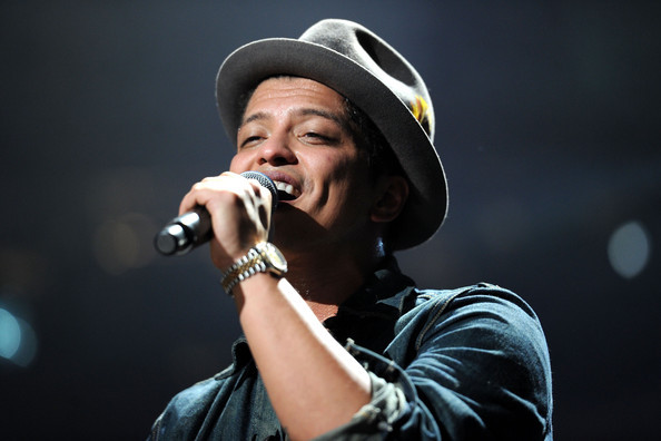 Bruno+Mars+Z100+Jingle+Ball+2010+Presented+c7W_4nmTlMwl