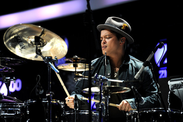 Bruno+Mars+Z100+Jingle+Ball+2010+Presented+CQXTFswoMpBl