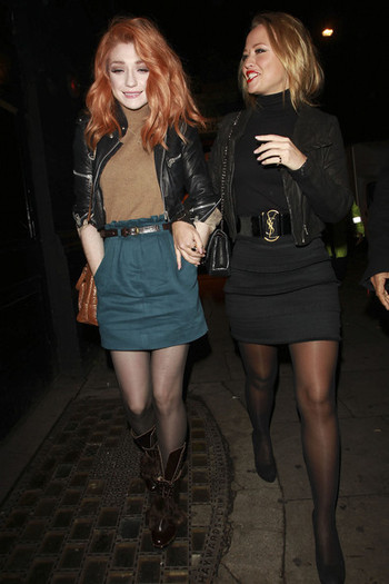 Kimberley+Walsh+Nicola+Roberts+Kimberly+Walsh+yTnFSBA8Hngl
