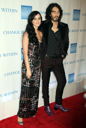 Katy+Perry+2nd+Annual+David+Lynch+Foundation+fH5VzqPdpO4l - Cateva PoZe Cu KaTy PeRrY
