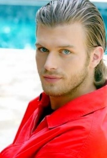 kivanc_tatlitug_photo19