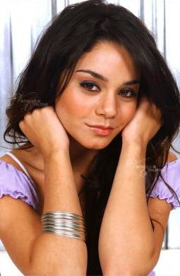 miley-cyrus-personas-photos--2 - vanessa hudgens