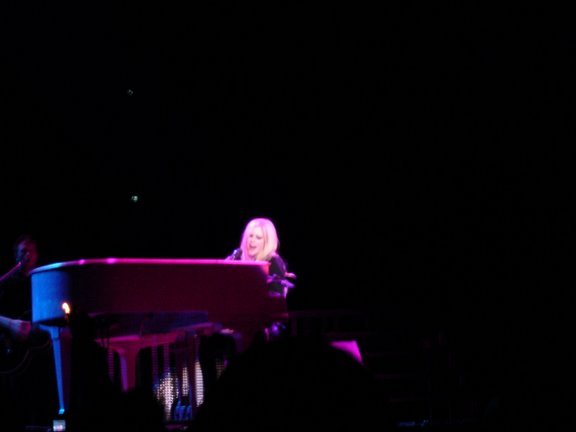 Avril_Lavigne_-_Vancouver_The_Best_Damn_Tour_-_123 - The Best Damn Tour March 07 - Vancouver