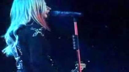 Avril_Lavigne_-_Vancouver_The_Best_Damn_Tour_-_166 - The Best Damn Tour March 07 - Vancouver