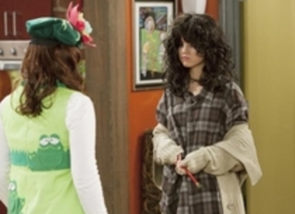 06 - Wizards of Waverly Place Season 2 Episode 27 Wizards vs Vampires Dream Date