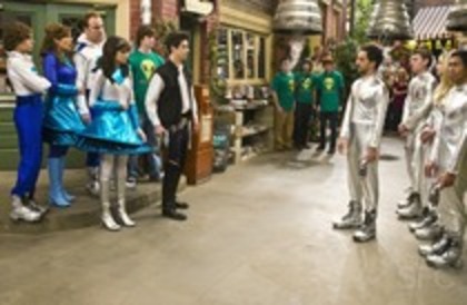 012 - Wizards of Waverly Place Season 2 Episode 25 Wizards for a Day