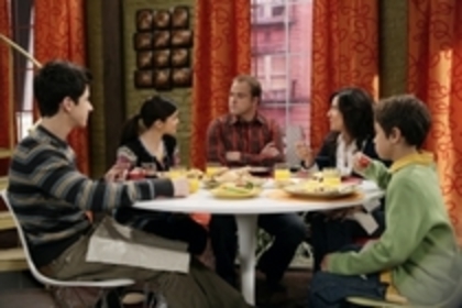 001 - Wizards of Waverly Place Season 1 Episode 6 You Cant Always Get What Yu Carpet