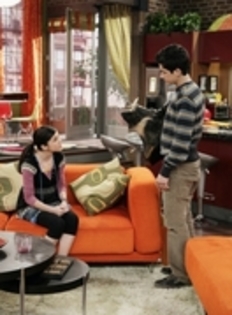 03 - Wizards of Waverly Place Season 1 Episode 6 You Cant Always Get What Yu Carpet