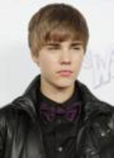 bieber-premiere-neve (4)_0 - Justin Bieber sedinta foto