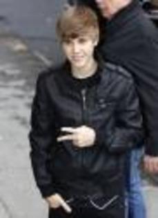 bieberlate (7) - Justin Bieber pe strada