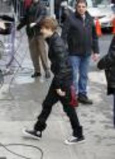 bieberlate (8) - Justin Bieber pe strada