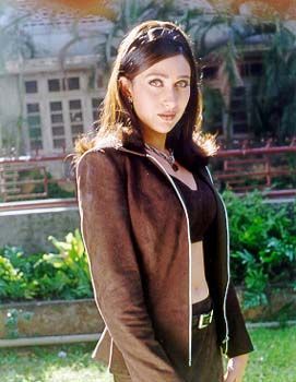 karishma_kapoor9_20080924_1577952448