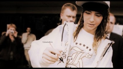 tumblr_lf0y3o7G671qbg9seo1_500 - Tom Kaulitz-poze