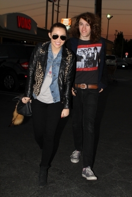  - x Strolling in Toluca Lake with Braison - 10th February 2011