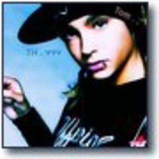 0069021935 - Tokio Hotel-poze modificate2