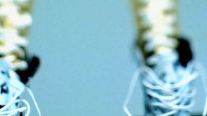 normal_Willow-Smith-Whip-My-Hair5Bwww_savevid_com5D_mp4_000007257