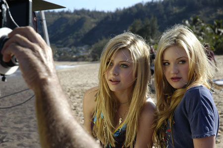Aly-and-AJ-3-aly-and-aj-12469225-450-299