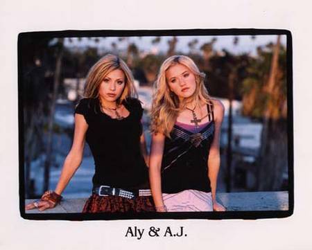 Aly-and-AJ-3-aly-and-aj-12469231-450-361