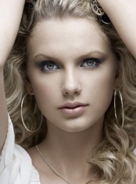 Taylor-Swift-taylor-swift-4060164-281-380 - Pentru voi - Sunteti minunati
