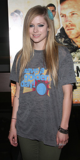 Avril+Lavigne+Premiere+Dry+Land+Arrivals+3t3WMFX3taZl