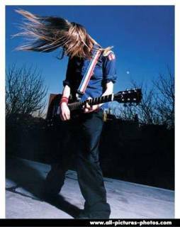 avrillavigne002img8kg