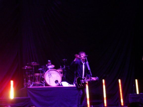 Avril_Lavigne_-_Vancouver_The_Best_Damn_Tour_-_100